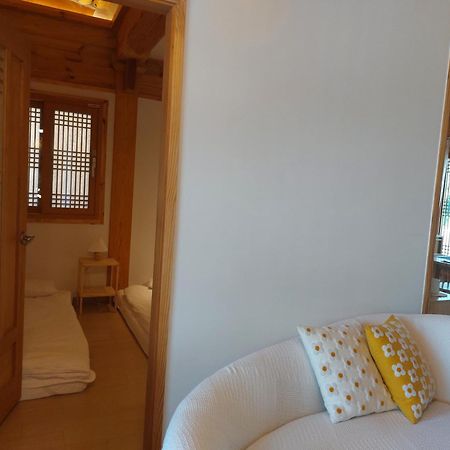 Gyeongju Hanok Sohwa Exteriör bild