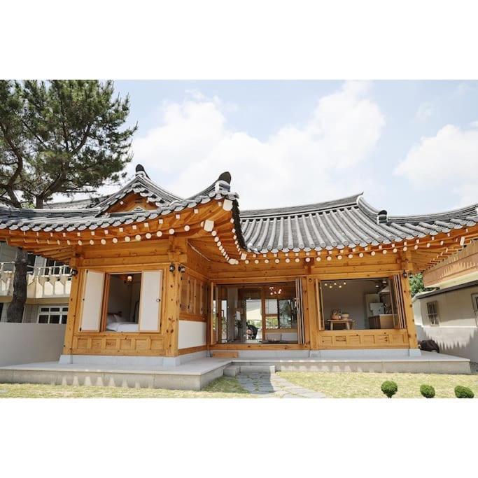 Gyeongju Hanok Sohwa Exteriör bild