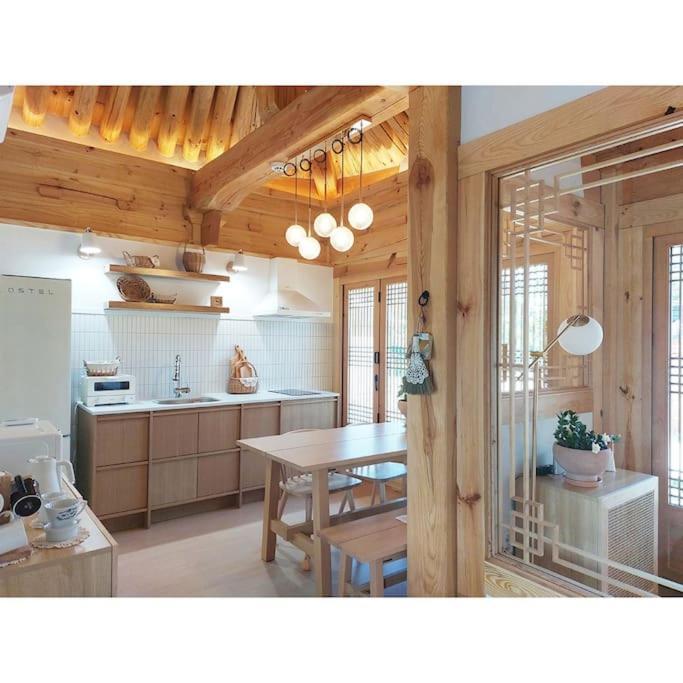 Gyeongju Hanok Sohwa Exteriör bild
